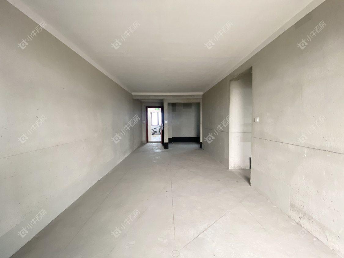 镇江碧桂园樾府在售二手房源室内图_小牛看房