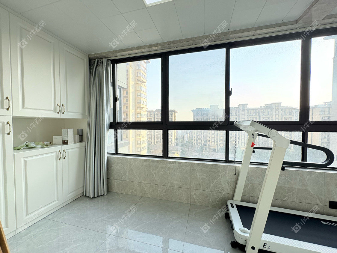 镇江凤凰郡在售二手房源室内图_小牛看房