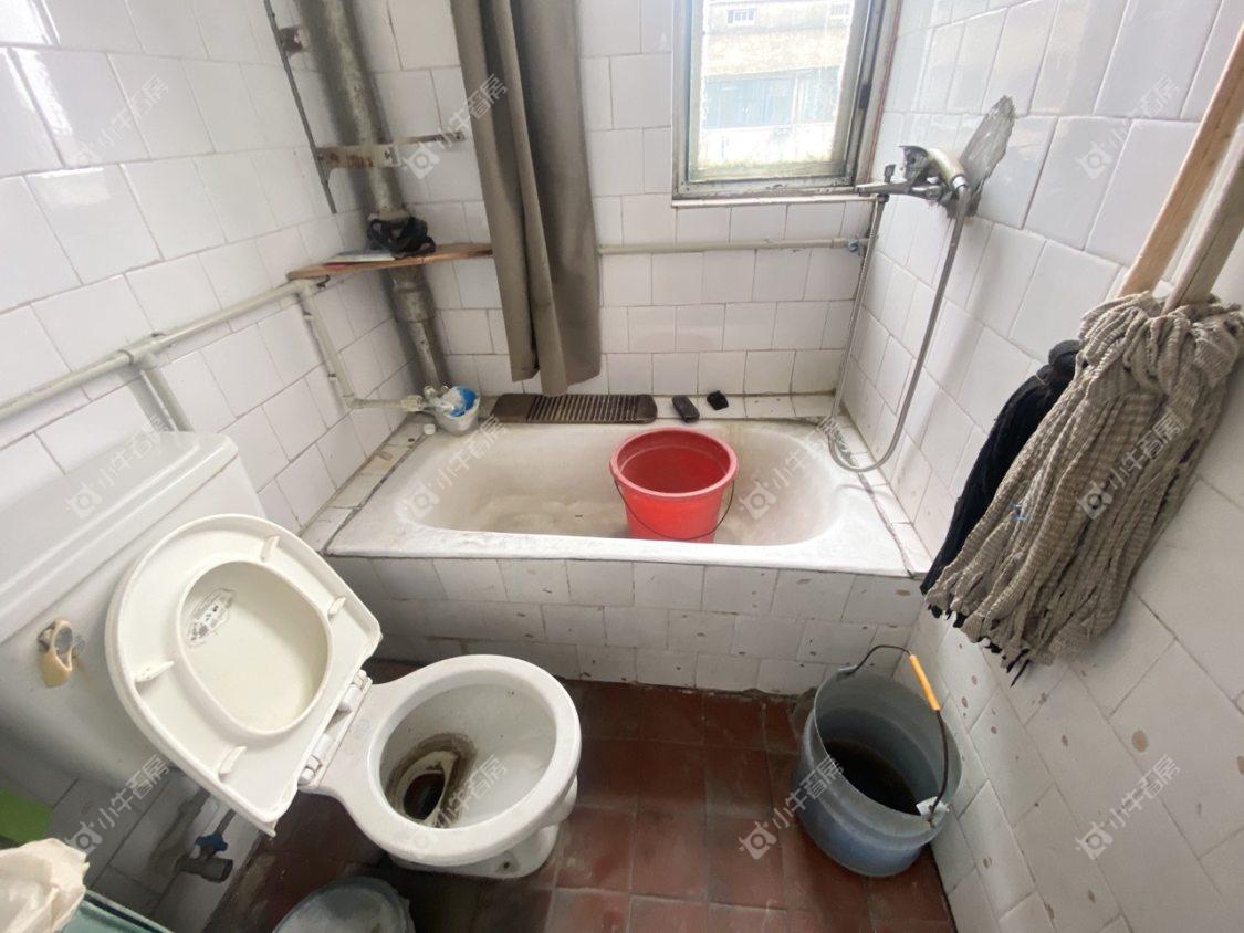 镇江华南新村在售二手房源室内图_小牛看房