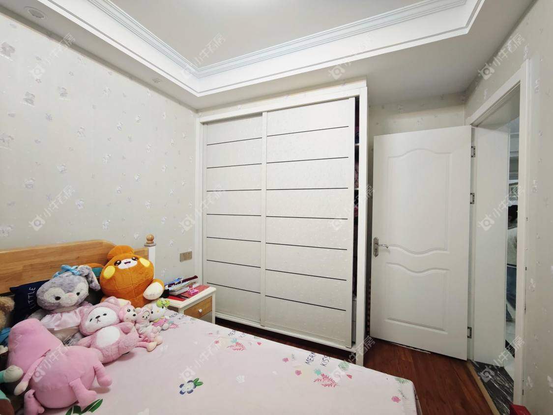 镇江东方盛世在售二手房源室内图_小牛看房