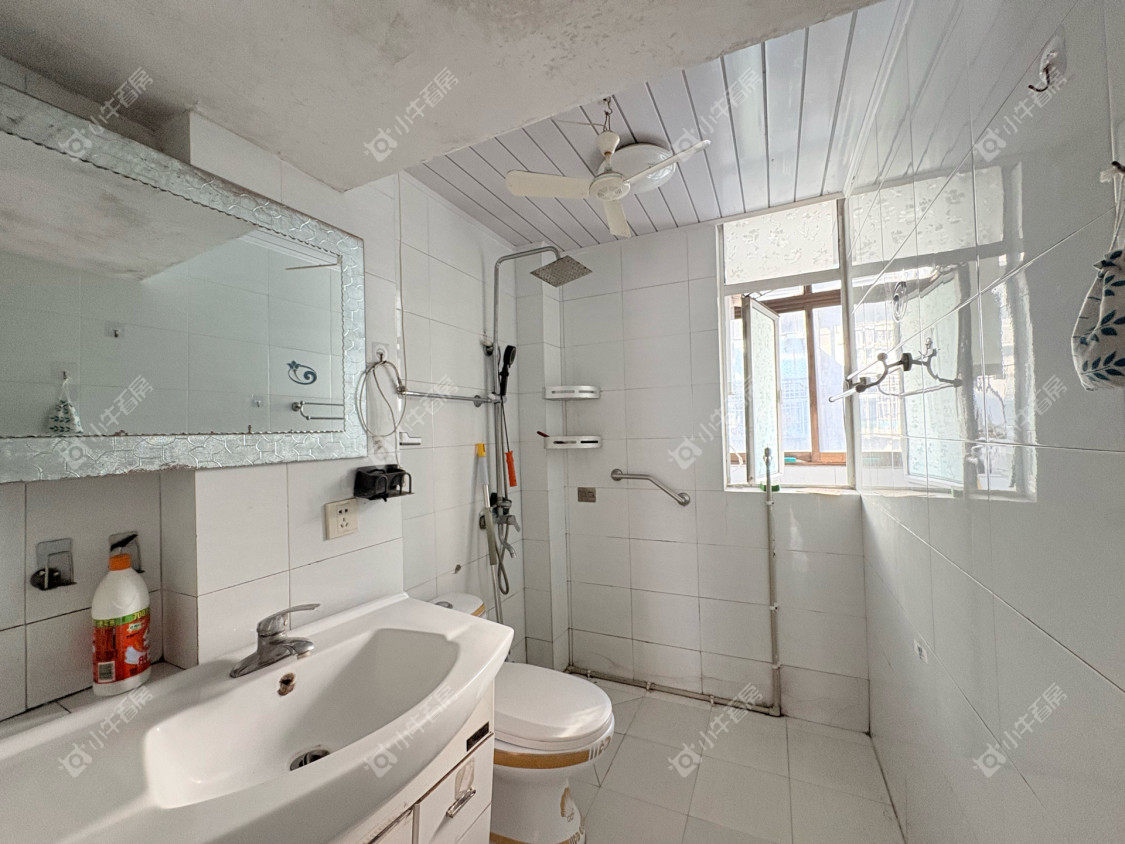 镇江华南新村在售二手房源室内图_小牛看房