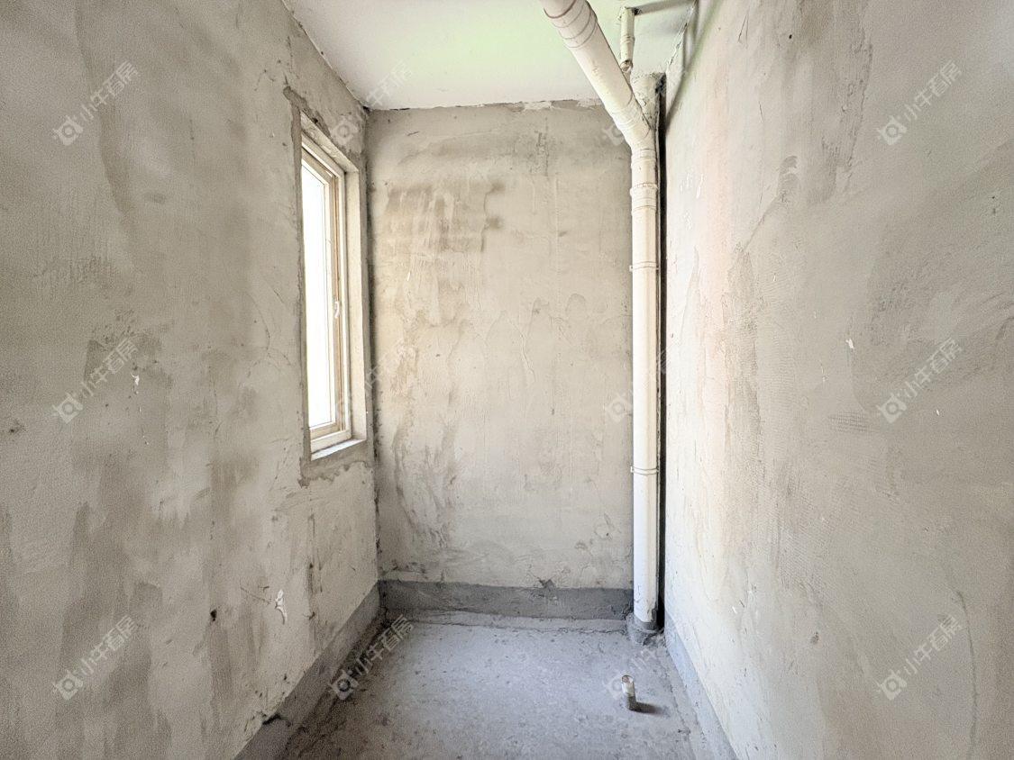 镇江凰嘉花苑在售二手房源室内图_小牛看房