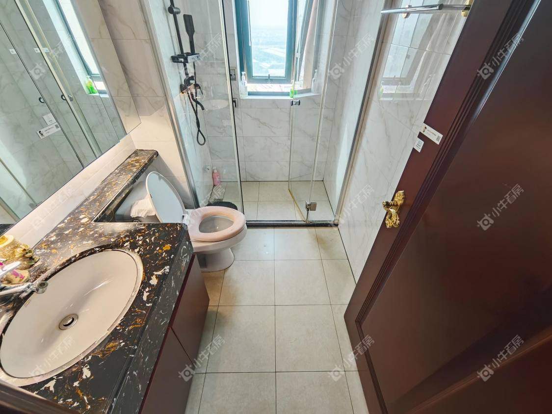 镇江恒大城在售二手房源室内图_小牛看房