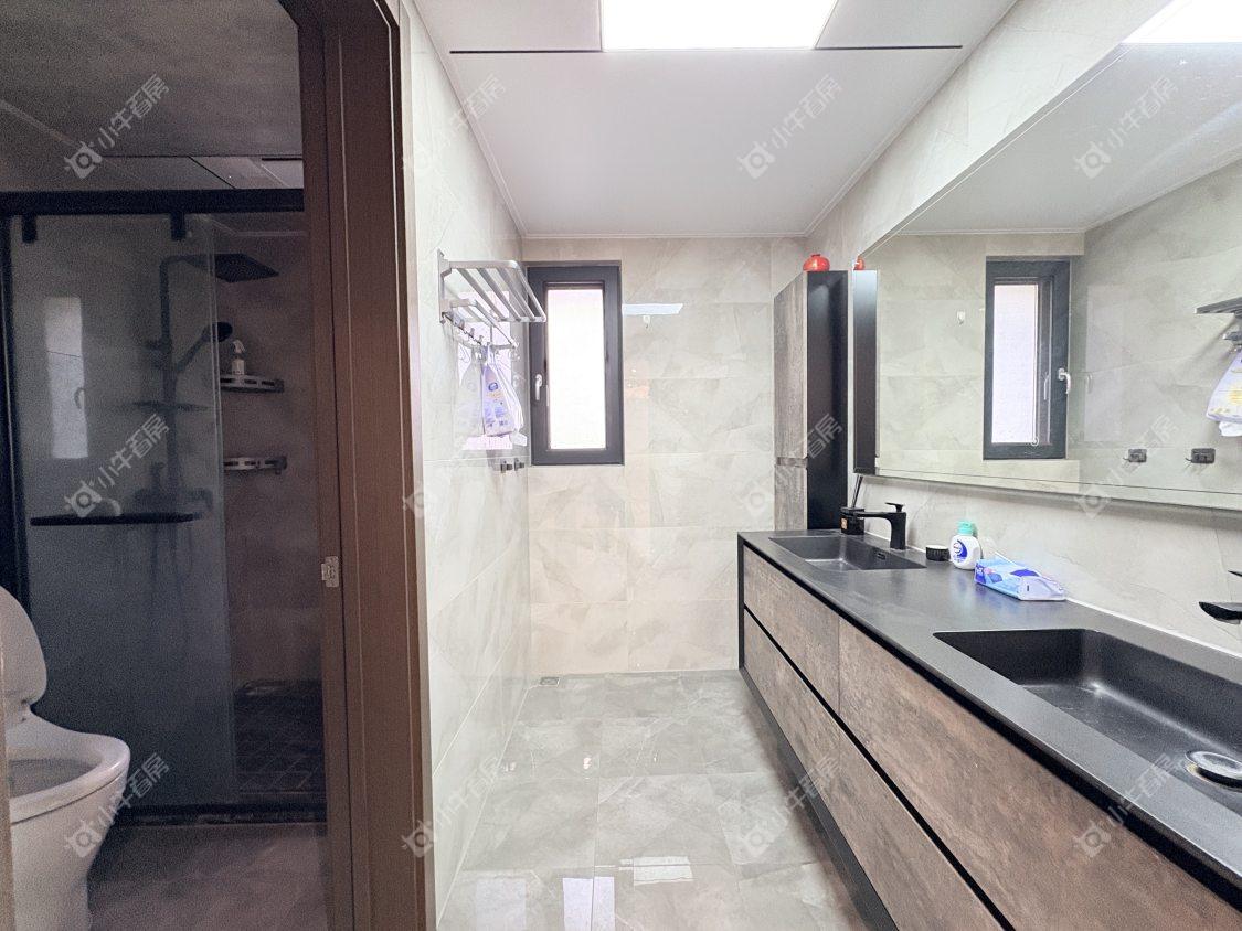 镇江碧桂园在售二手房源室内图_小牛看房