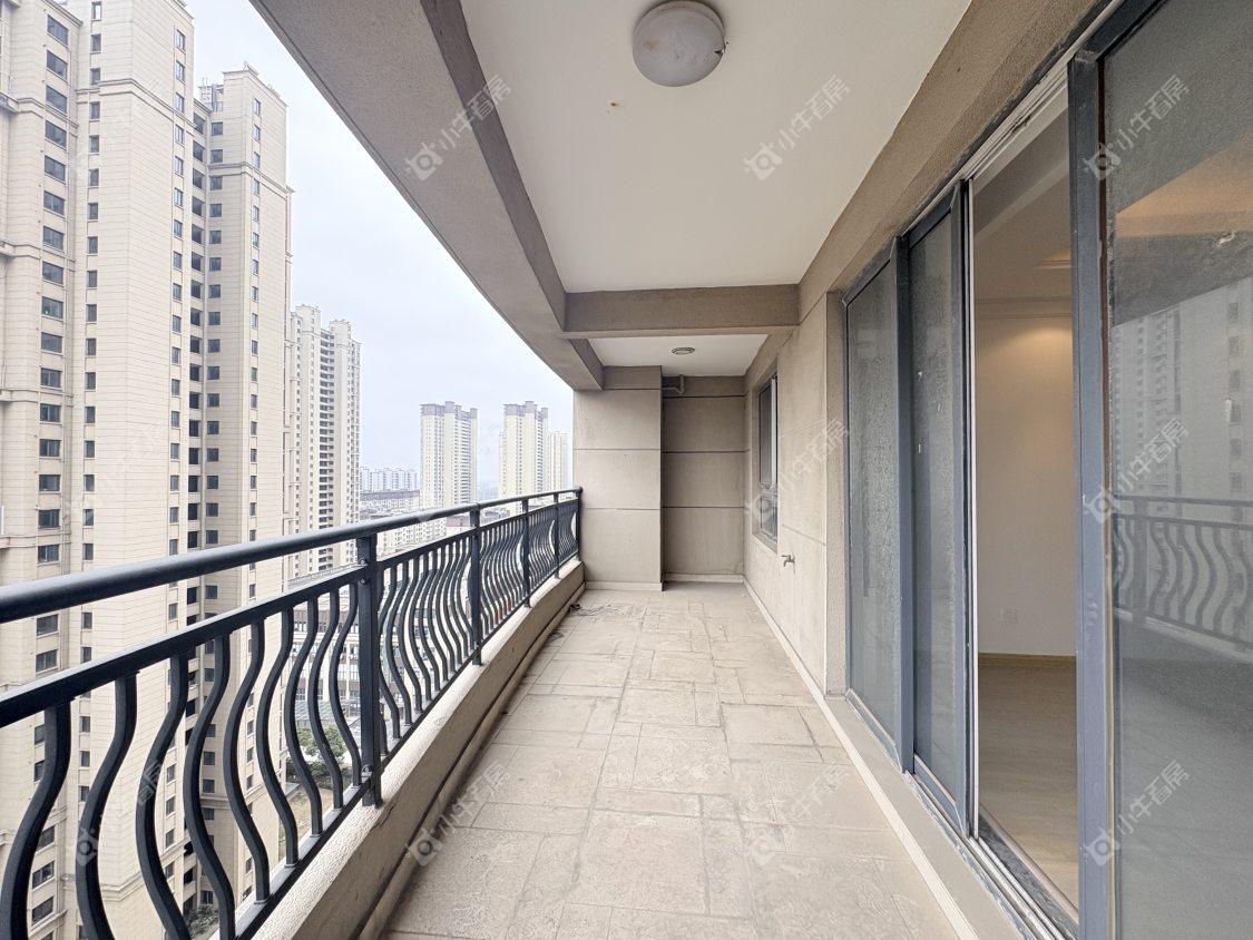 镇江碧桂园在售二手房源室内图_小牛看房