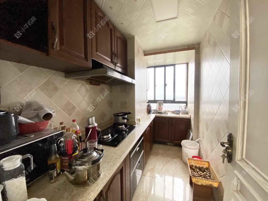 镇江荣城国际一期在售二手房源室内图_小牛看房