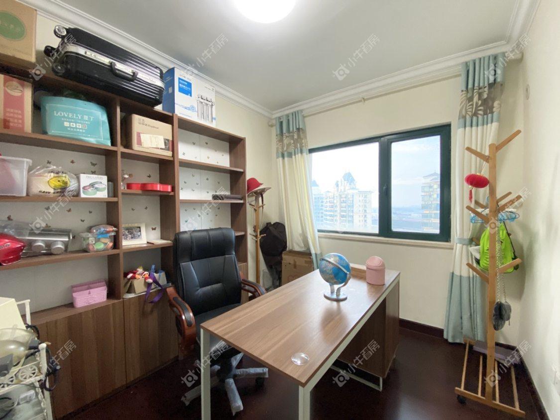 镇江恒大城在售二手房源室内图_小牛看房