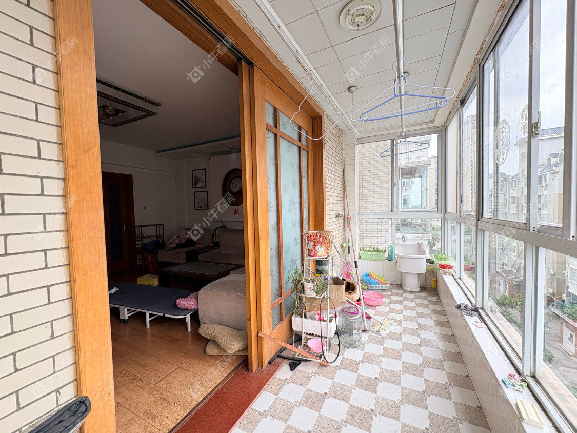 镇江凤翔花园在售二手房源室内图_小牛看房