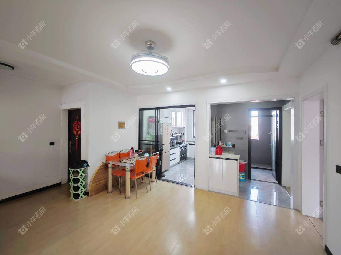 镇江华南园中园在售二手房源室内图_小牛看房