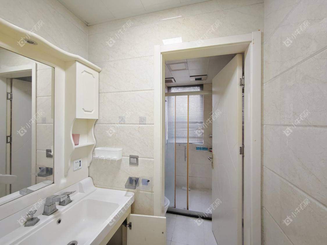 镇江天波城在售二手房源室内图_小牛看房