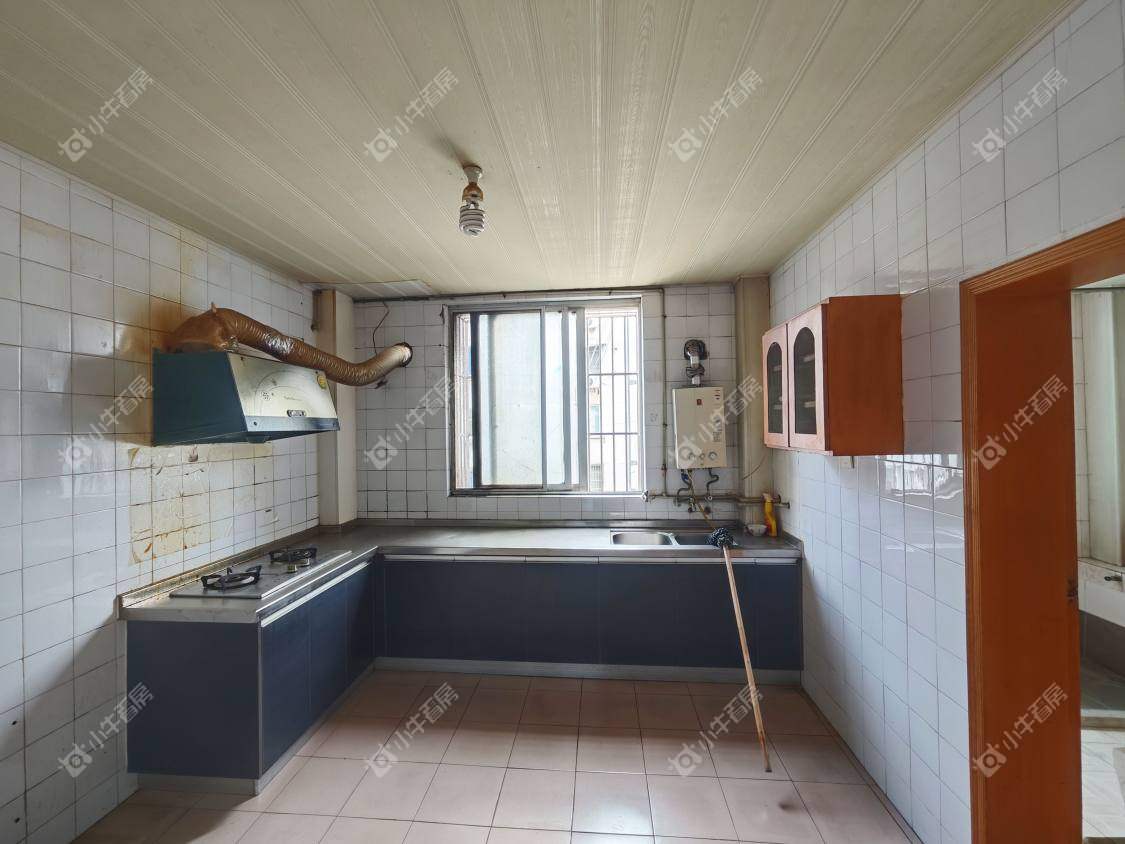 镇江凤凰新村在售二手房源室内图_小牛看房