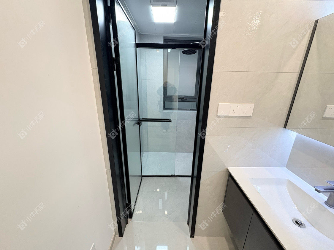 镇江中海时代都会在售二手房源室内图_小牛看房