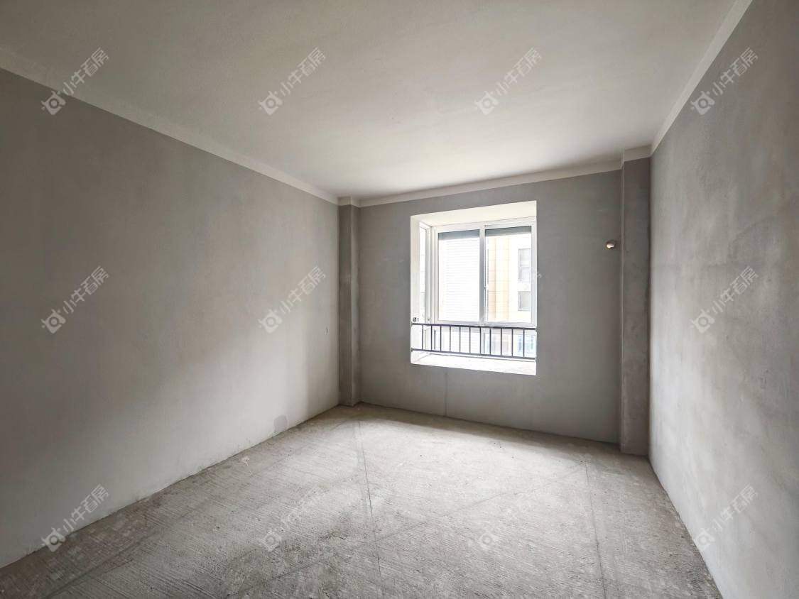 镇江和谐里在售二手房源室内图_小牛看房