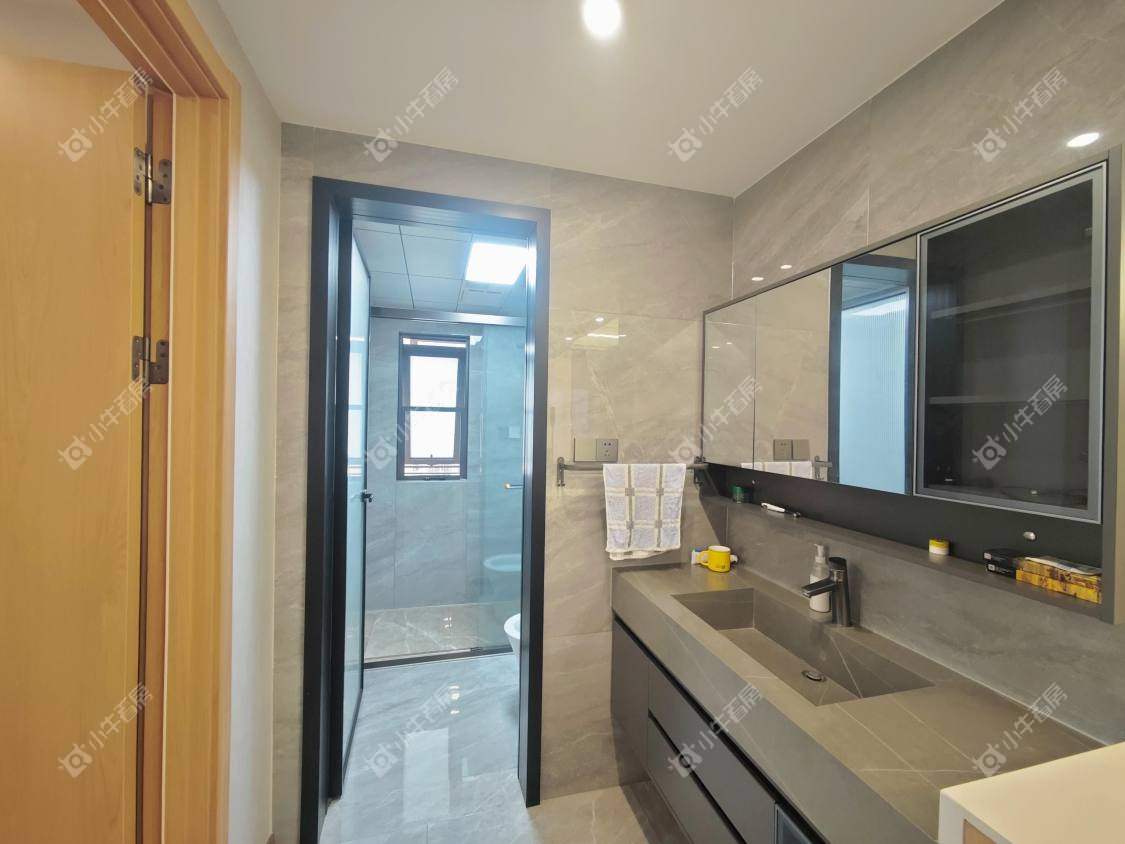 镇江汇金天地在售二手房源室内图_小牛看房