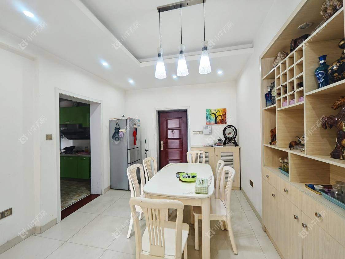 镇江天波城在售二手房源室内图_小牛看房