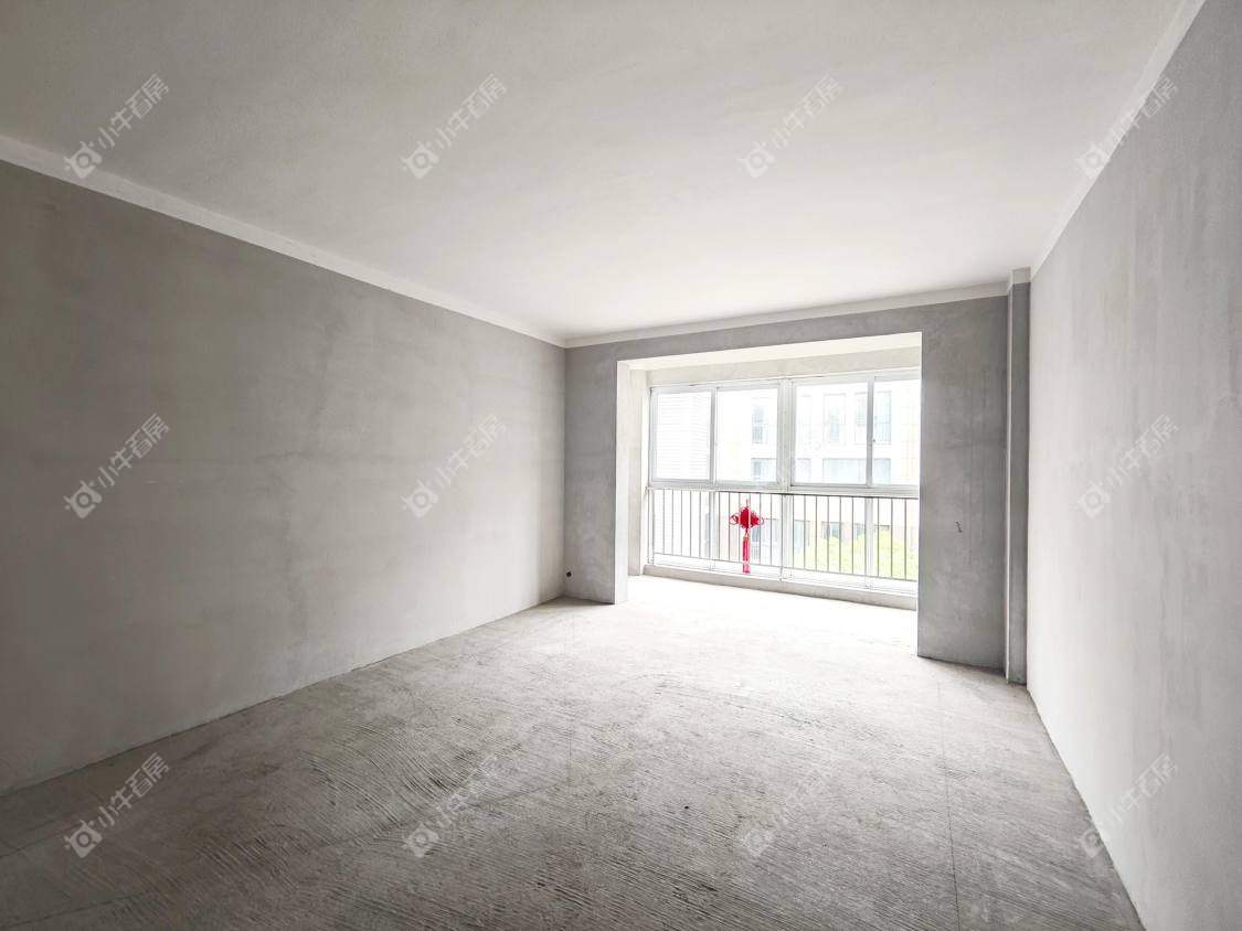 镇江和谐里在售二手房源室内图_小牛看房