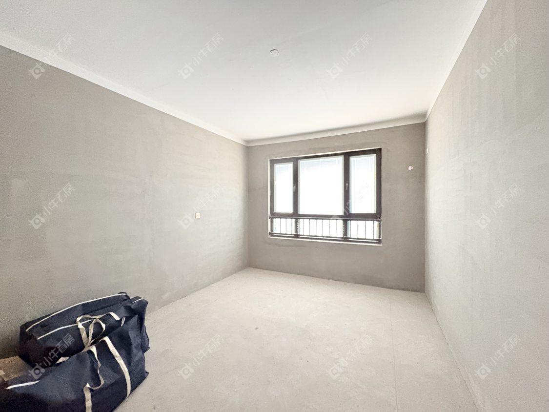 镇江凤凰郡在售二手房源室内图_小牛看房