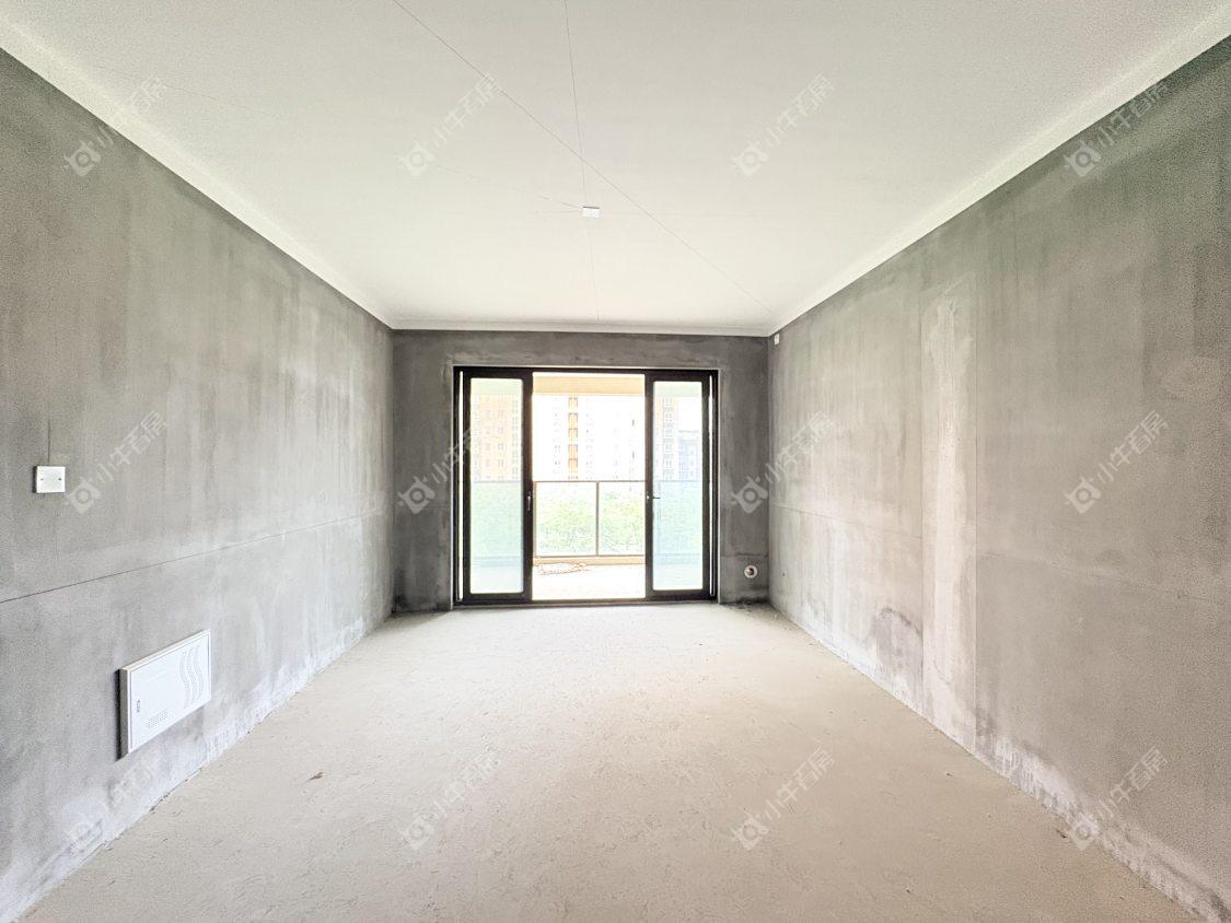 镇江珑蟠里在售二手房源室内图_小牛看房