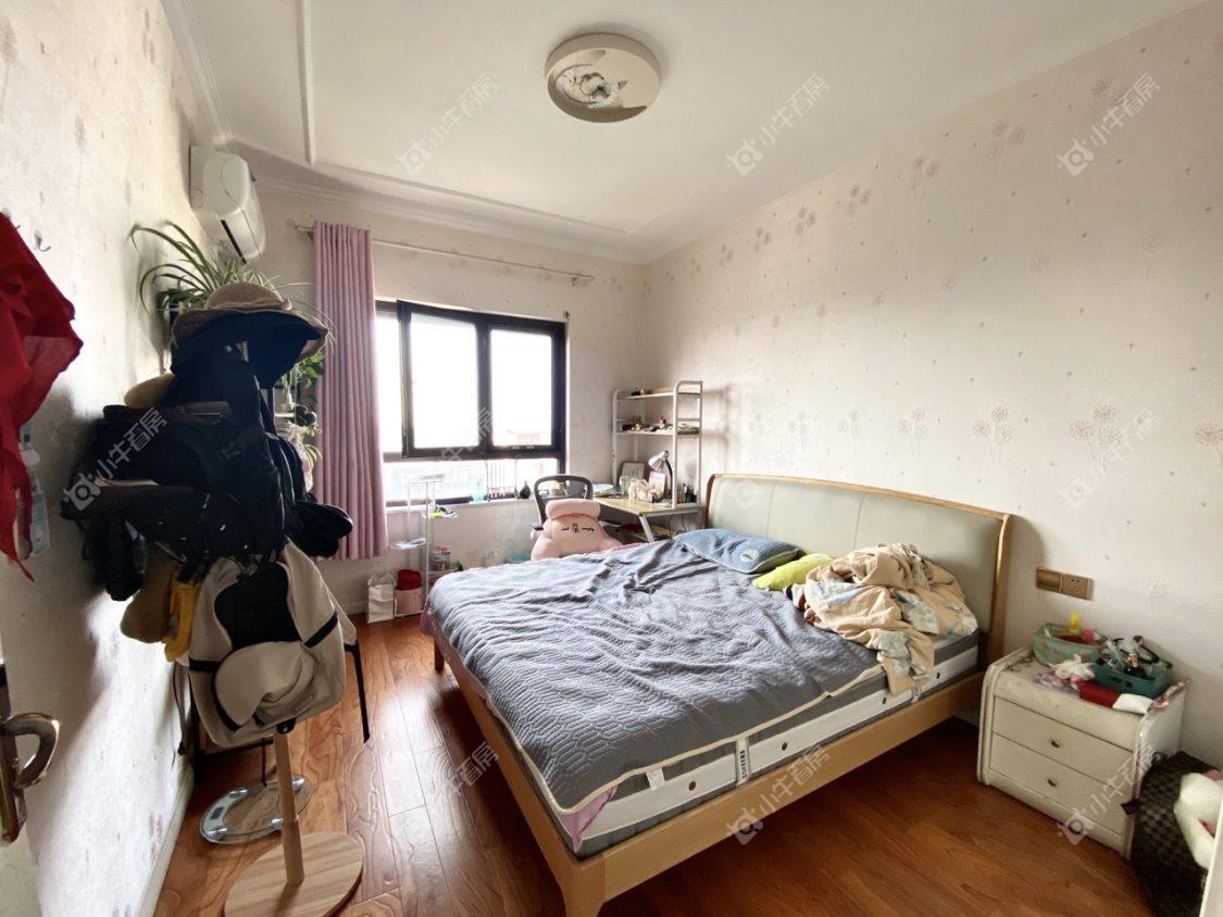 镇江滨河凤凰城在售二手房源室内图_小牛看房