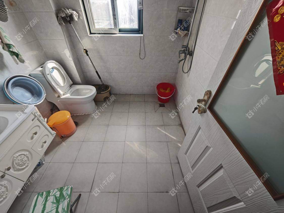 镇江欧洲城在售二手房源室内图_小牛看房