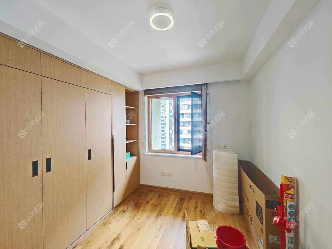 镇江凤凰郡在售二手房源室内图_小牛看房