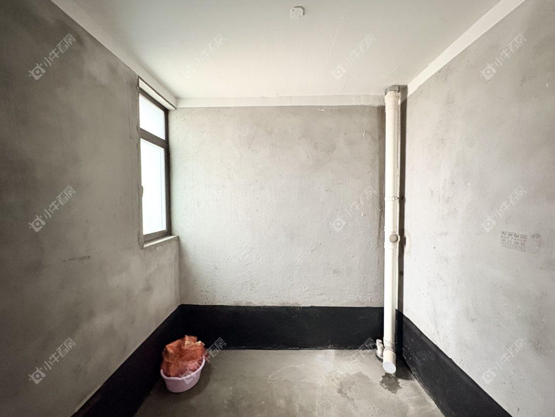 镇江凤凰郡在售二手房源室内图_小牛看房