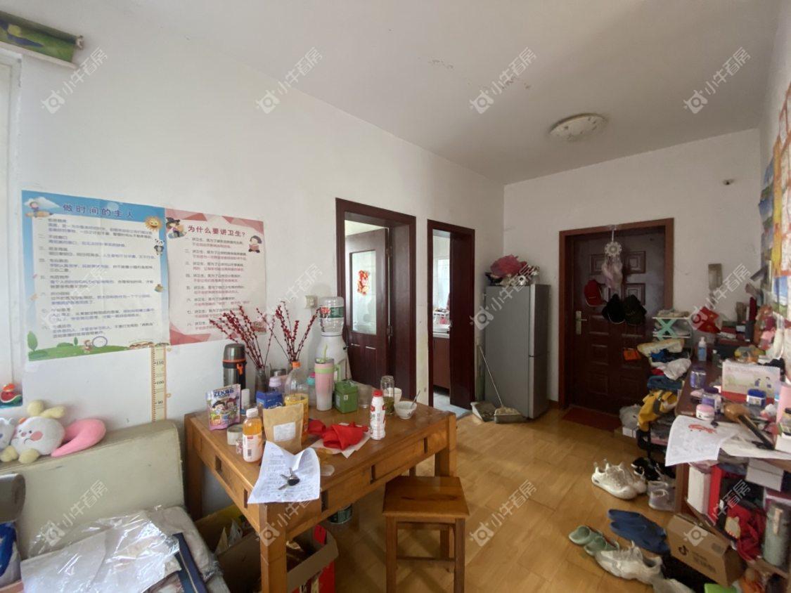 镇江凰嘉花苑在售二手房源室内图_小牛看房