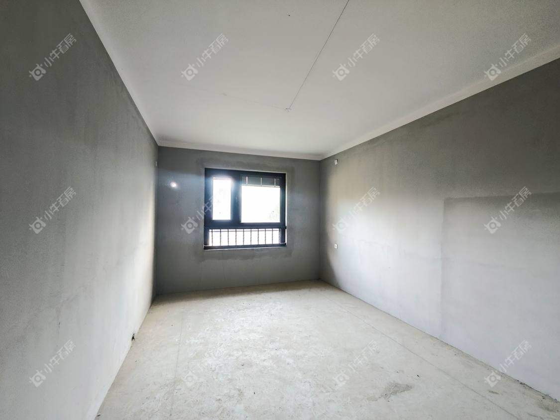 镇江珑蟠里在售二手房源室内图_小牛看房