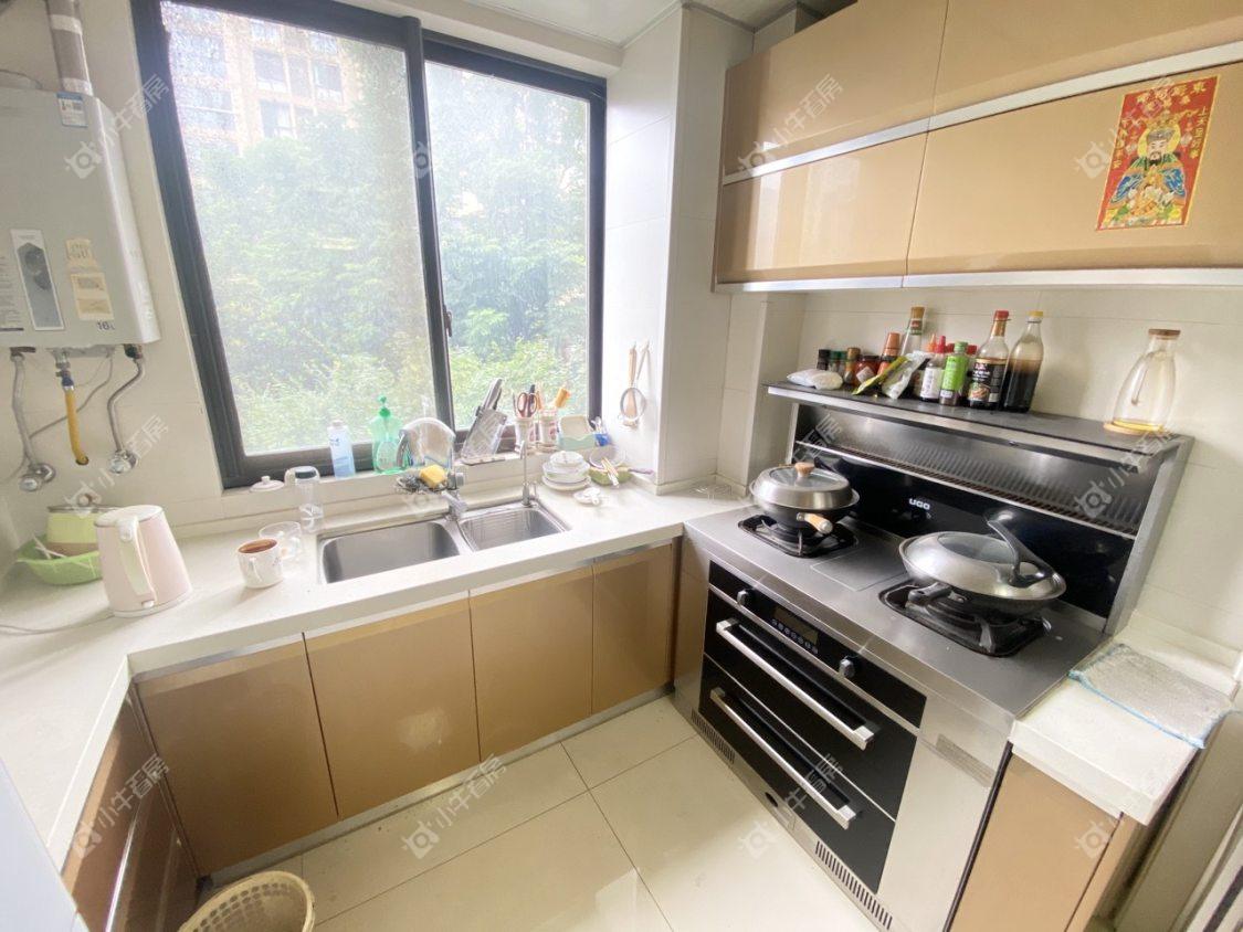 镇江领秀花都在售二手房源室内图_小牛看房