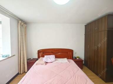 镇江龙凤二村3室2厅2卫在售二手房房源图片