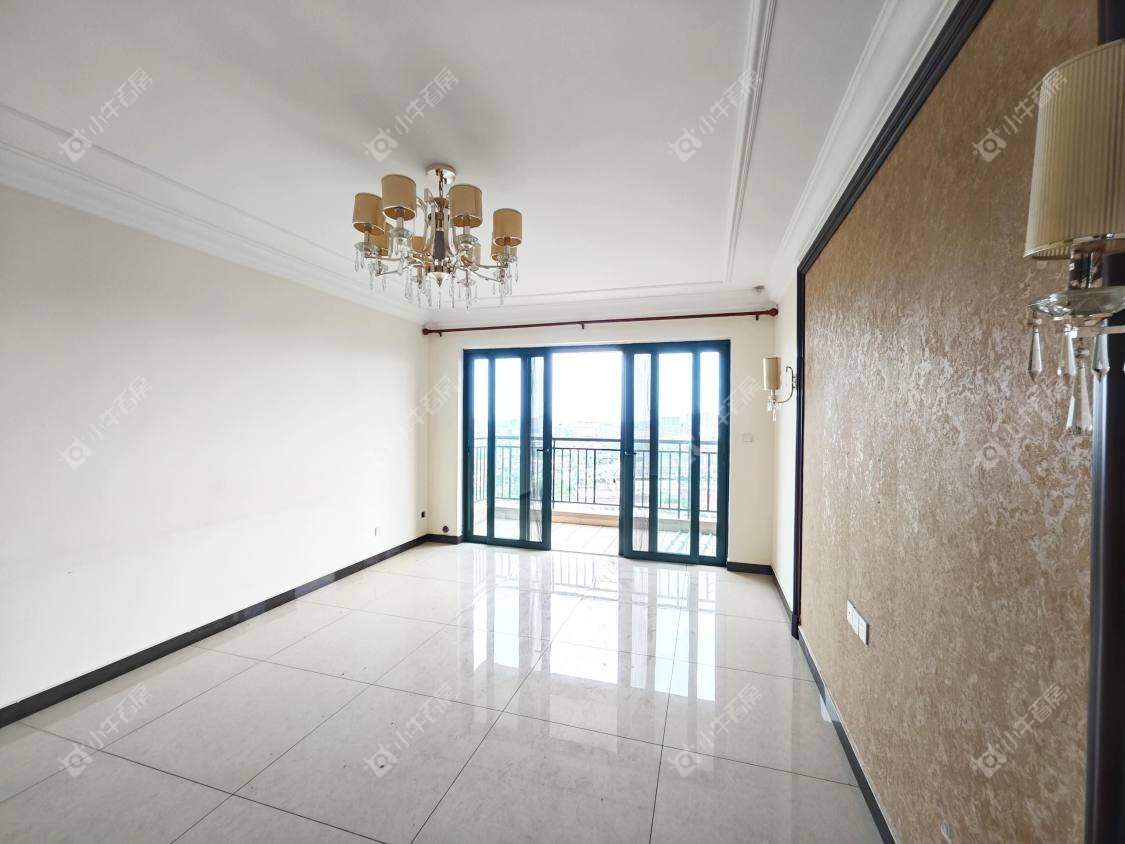 镇江恒大城在售二手房源室内图_小牛看房