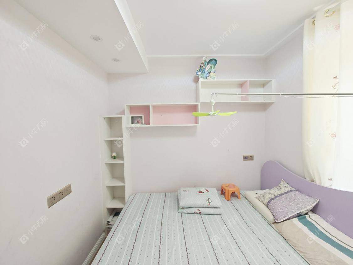 镇江汇金天地在售二手房源室内图_小牛看房