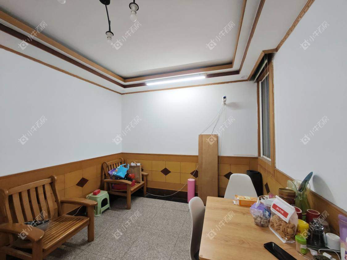 镇江太阳城小区在售二手房源室内图_小牛看房