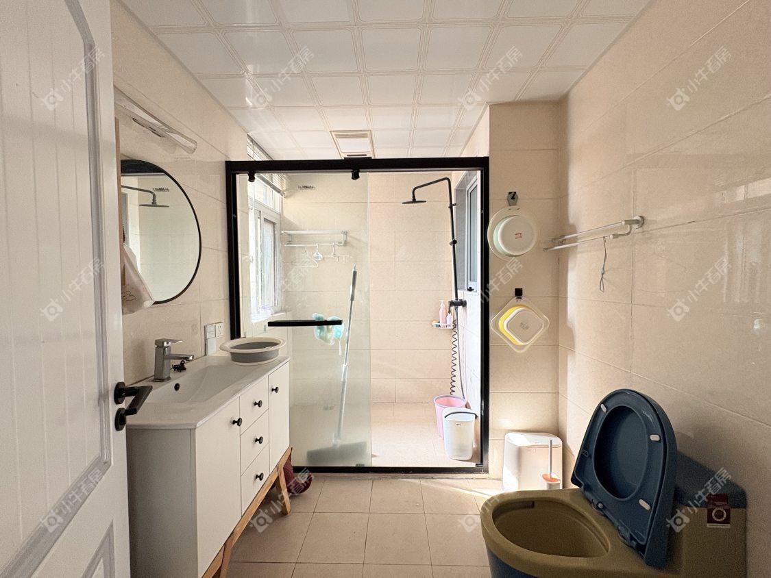 镇江众悦华城在售二手房源室内图_小牛看房