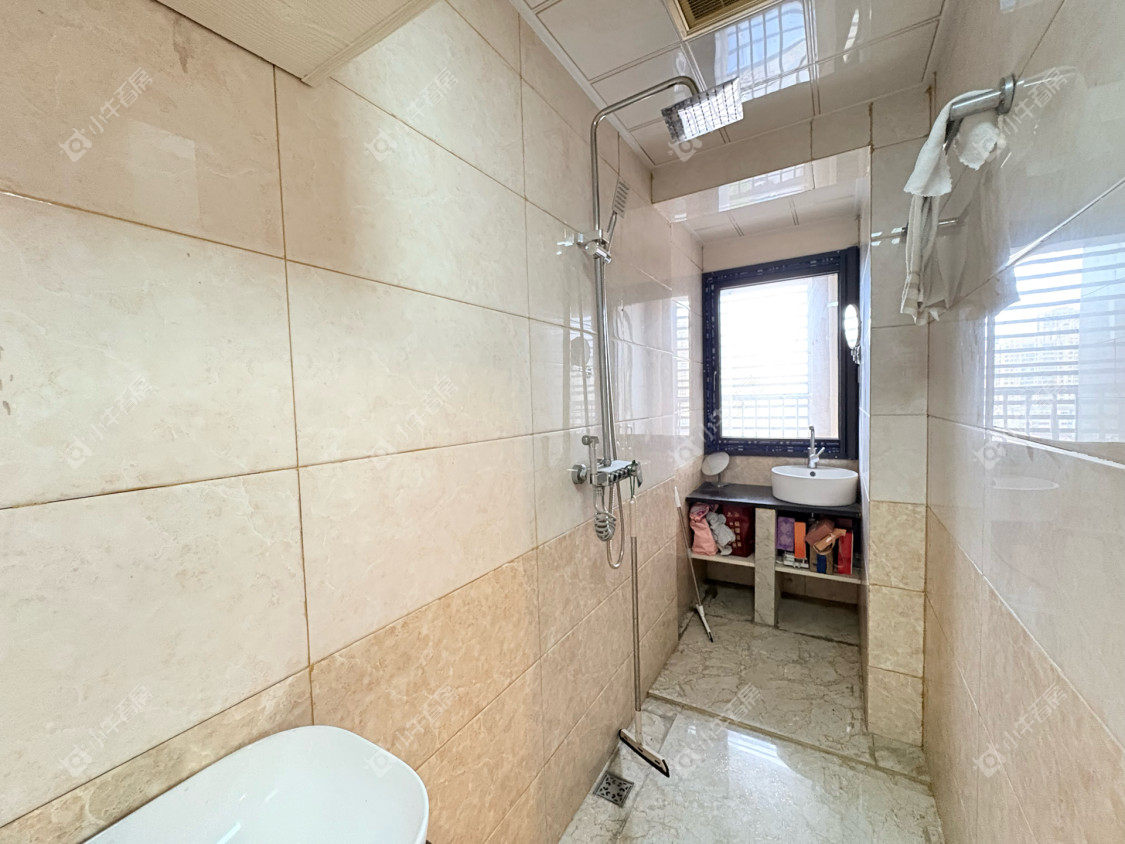 镇江御珑湾商业楼在售二手房源室内图_小牛看房