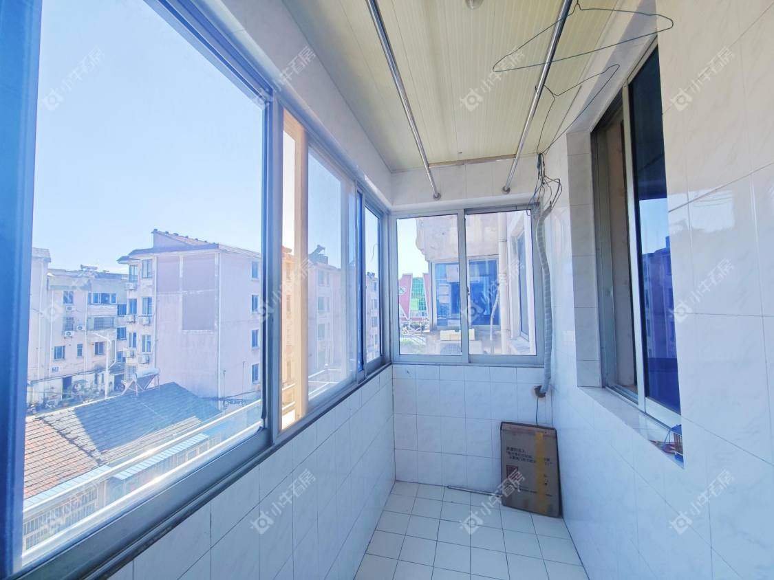 镇江迎春小区在售二手房源室内图_小牛看房