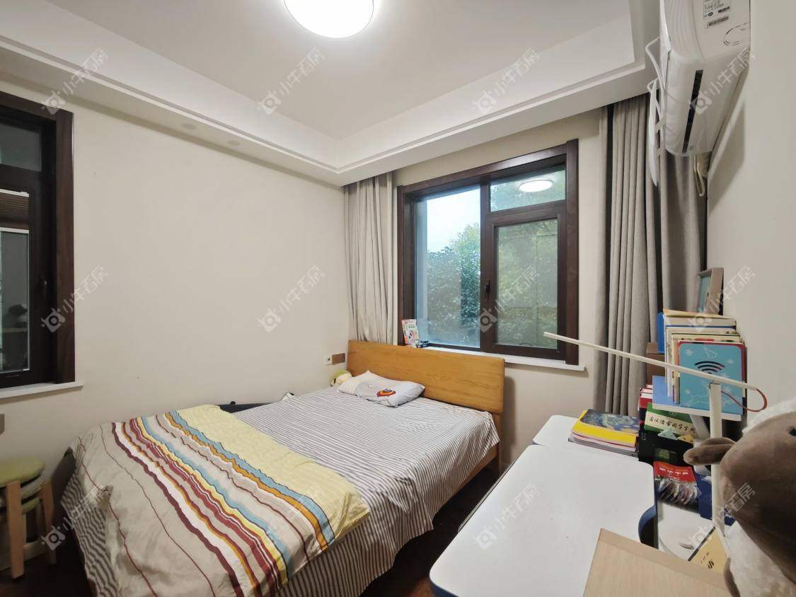 镇江滨河凤凰城在售二手房源室内图_小牛看房