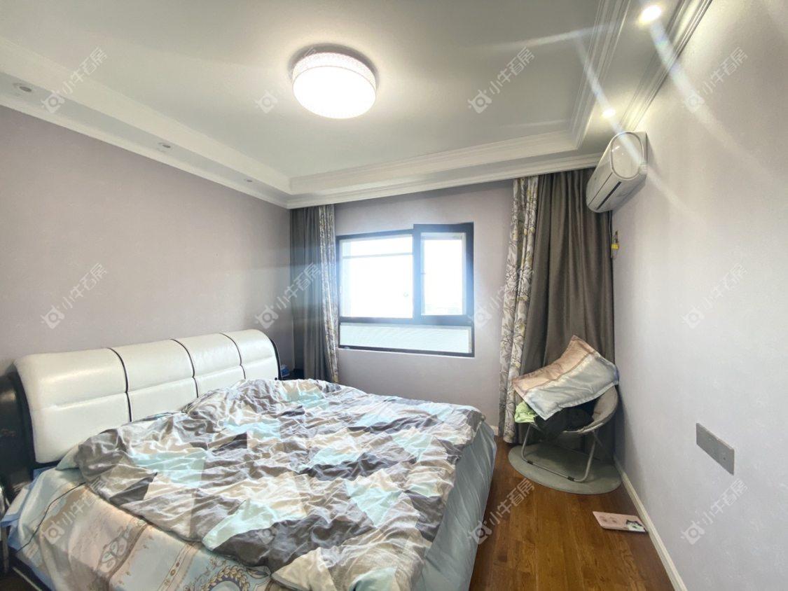 镇江滨河凤凰城在售二手房源室内图_小牛看房