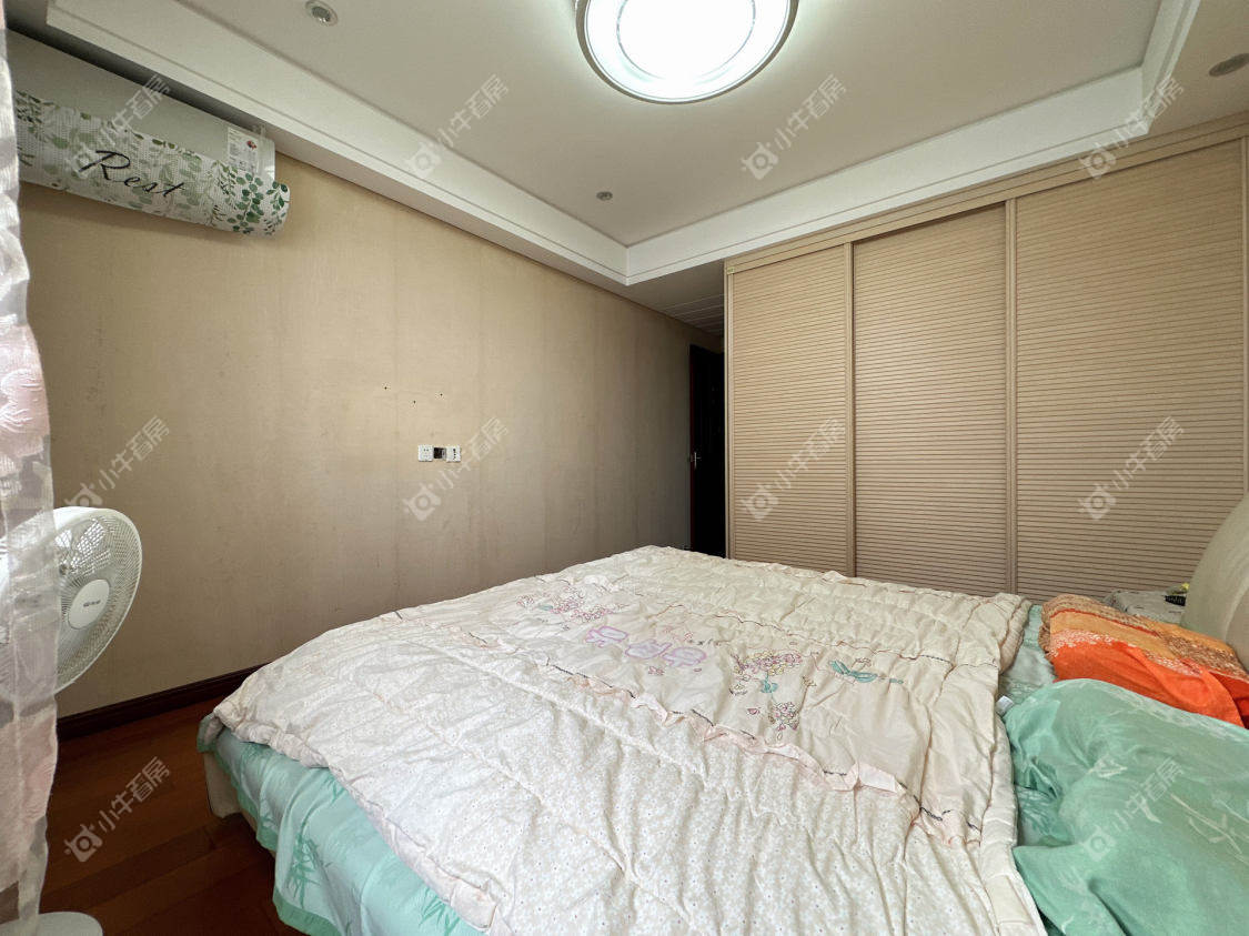 镇江凤凰国际在售二手房源_小牛看房