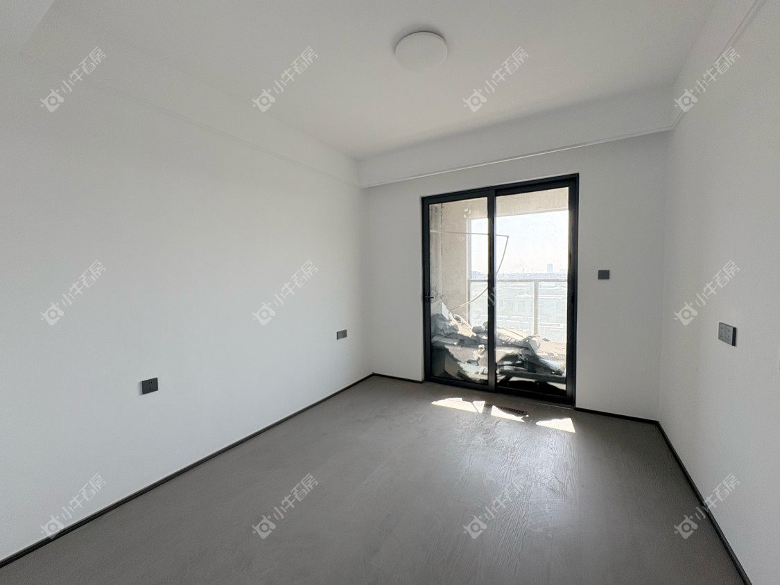 镇江金茂云镜府在售二手房源室内图_小牛看房