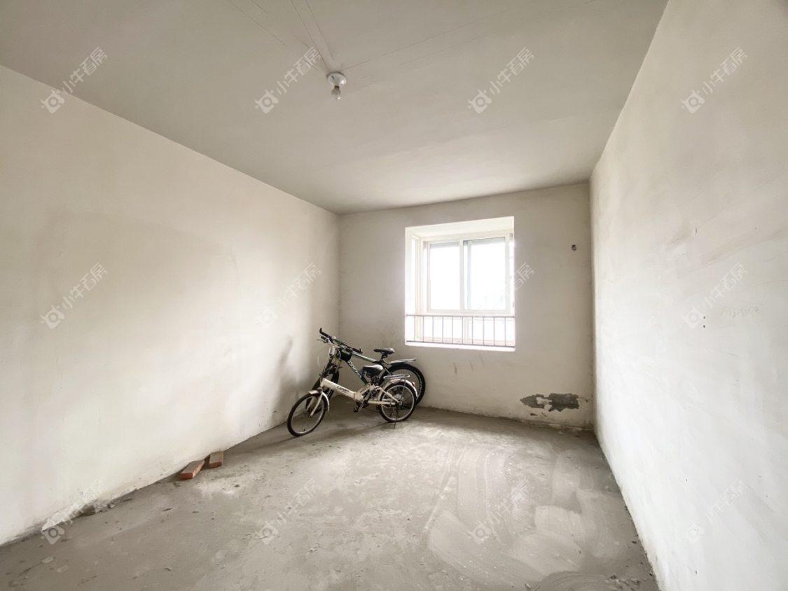 镇江凰嘉花苑在售二手房源室内图_小牛看房