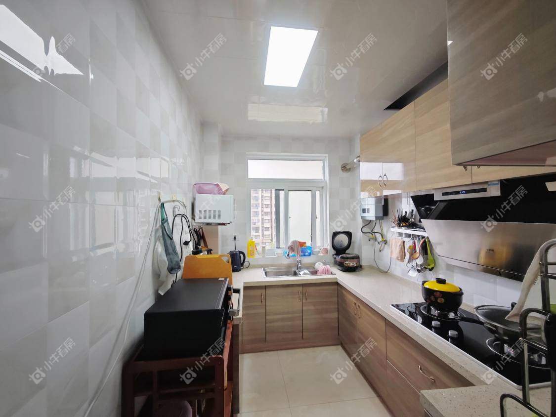 镇江美亚华悦在售二手房源室内图_小牛看房