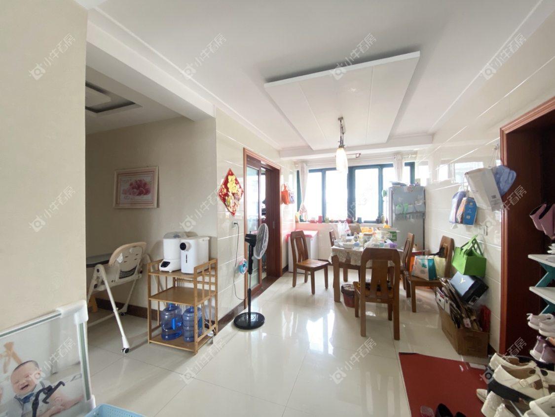 镇江欧洲城在售二手房源室内图_小牛看房