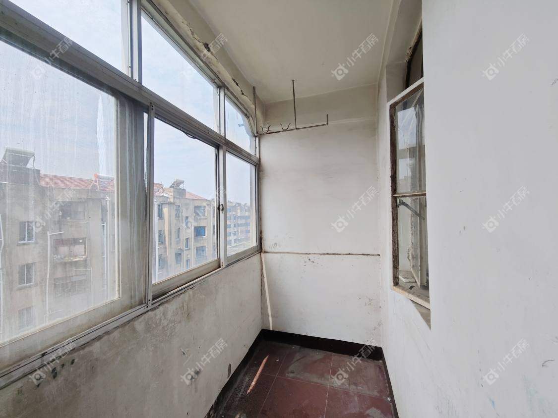 镇江华南新村在售二手房源室内图_小牛看房