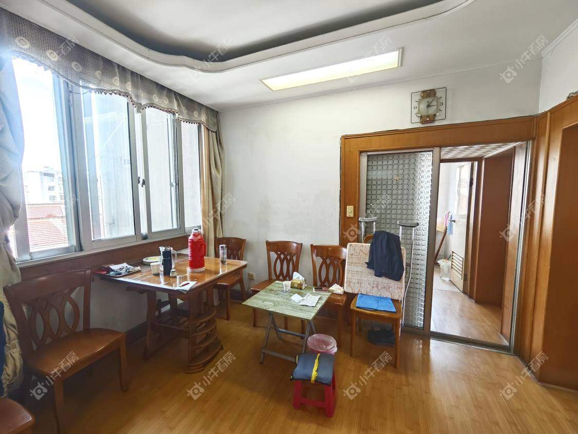 镇江生资公司公寓在售二手房源室内图_小牛看房