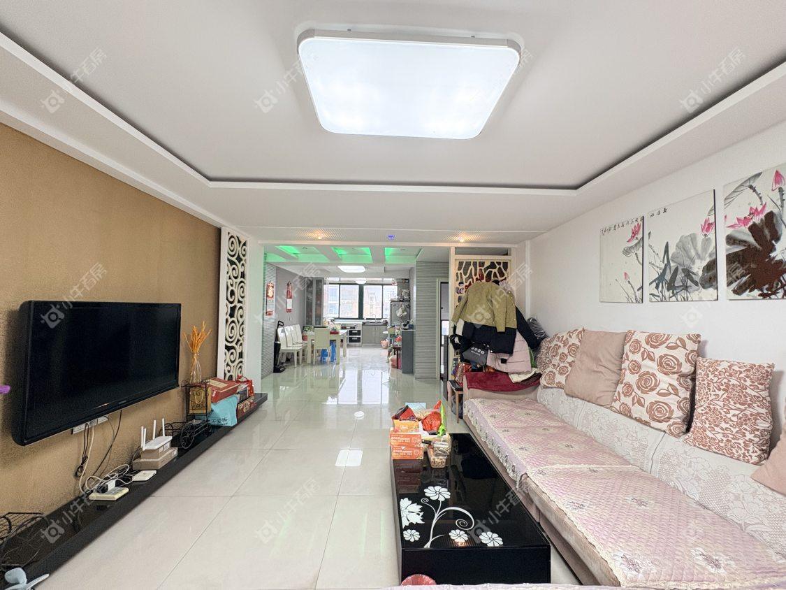 镇江东方嘉园在售二手房源室内图_小牛看房