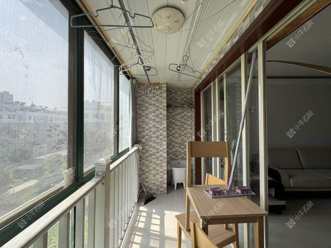 镇江澳都花城在售二手房源室内图_小牛看房