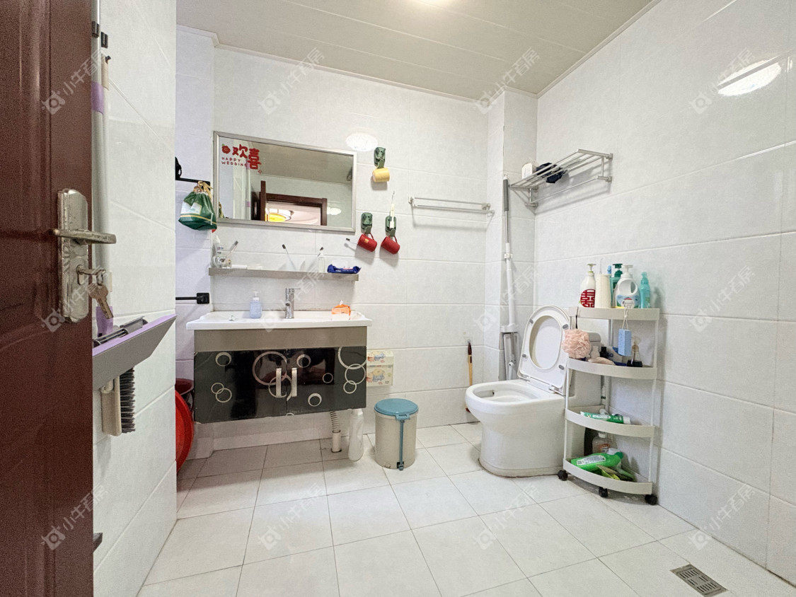 镇江欧洲城在售二手房源室内图_小牛看房