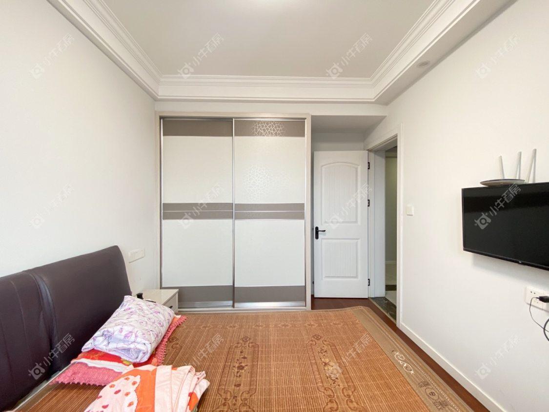 镇江凤凰郡在售二手房源室内图_小牛看房