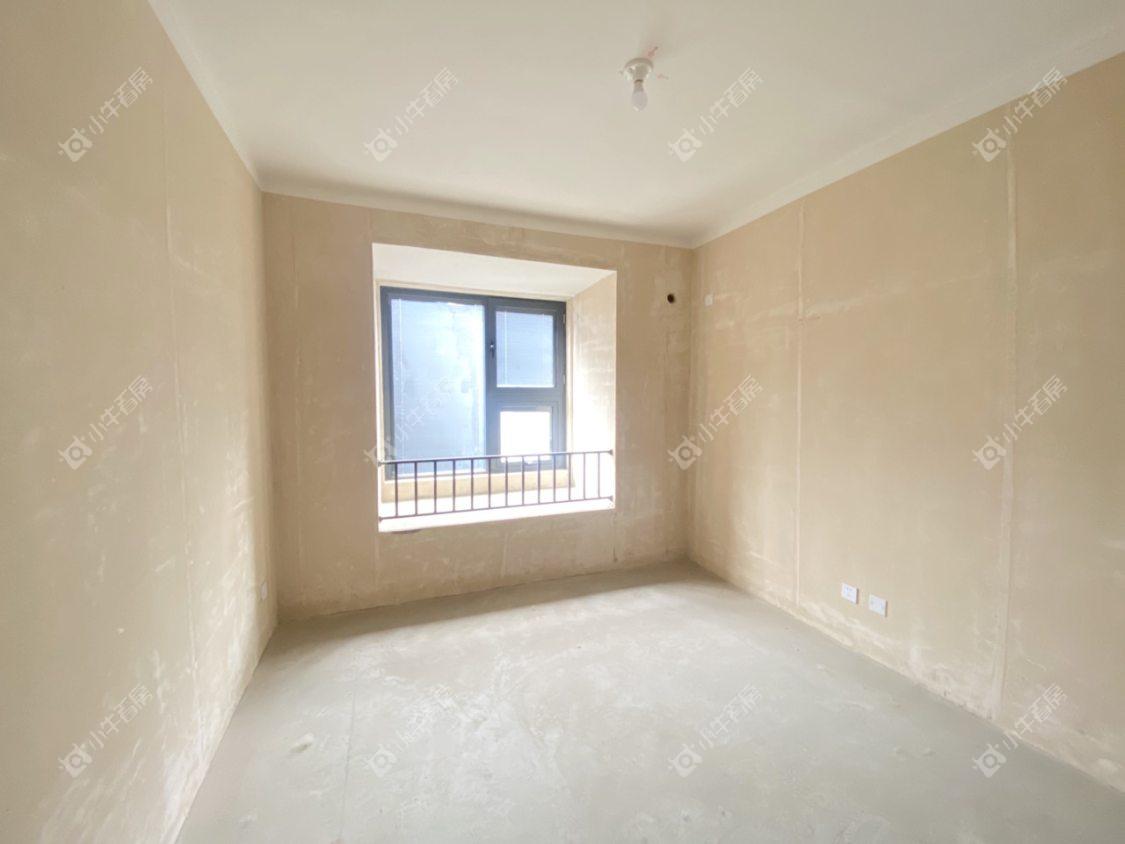 镇江融创华南映在售二手房源室内图_小牛看房